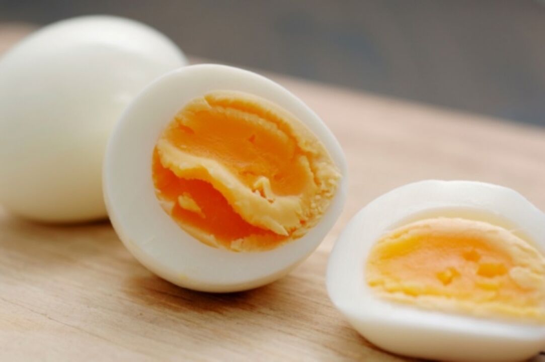 Boiled eggs in the Japanese diet